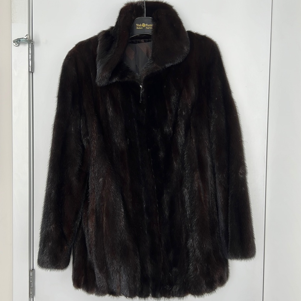 Black/Brown Mink Coat, bought in Nice, France. Just serviced. Size 10/Large